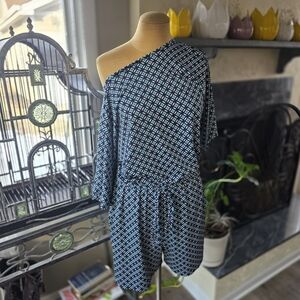 Jessica Howard Printed Romper (#0102) Size M | Chic & Feminine